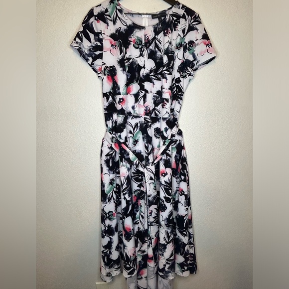 Lane Bryant Women Size 14 NWT Hi-Low Floral Multicolor Waist Tie Maxi Dress - Picture 5 of 6